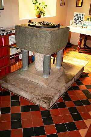 St Gennys - The Font